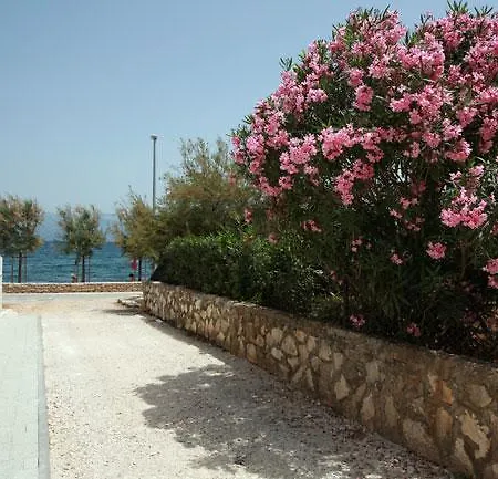 Vila Palma * Sutivan